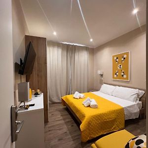 Camera standard con letto queen size